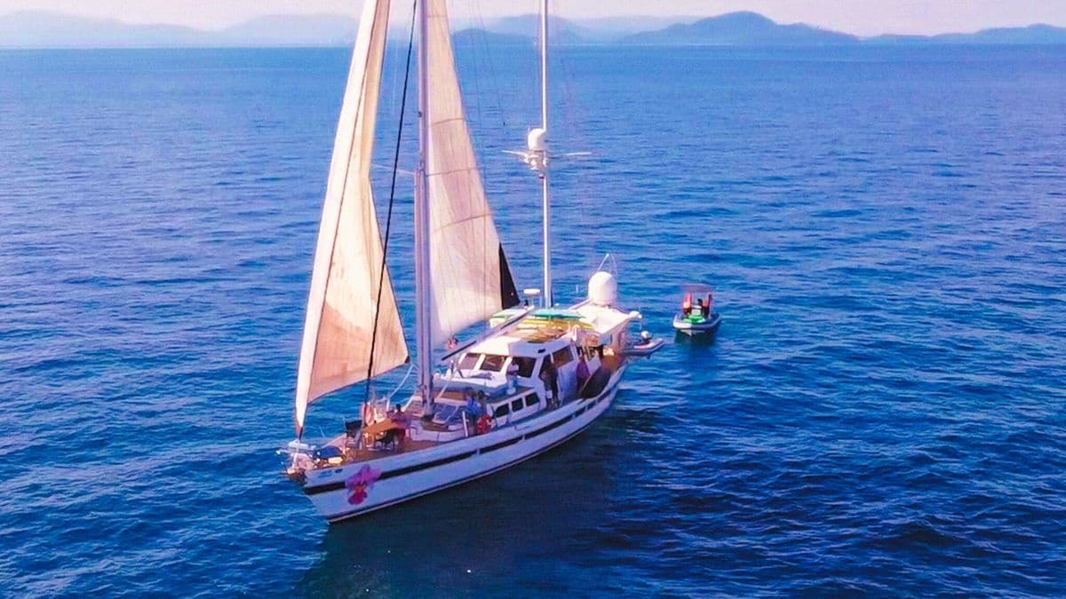 Yacht Image