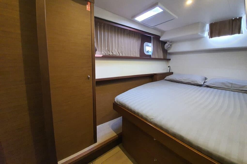 Yacht Image
