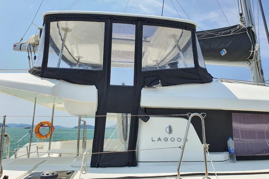 Yacht Image