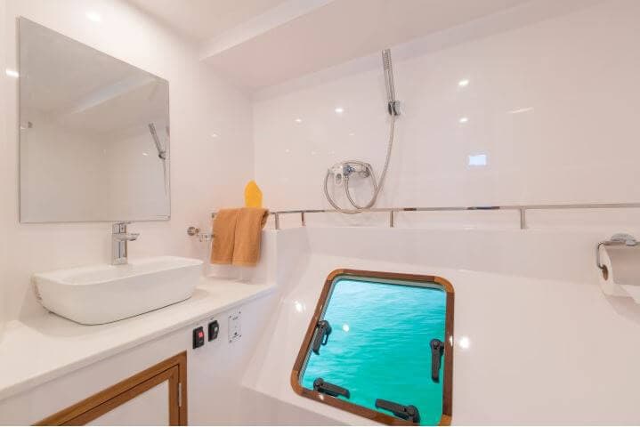Yacht Image