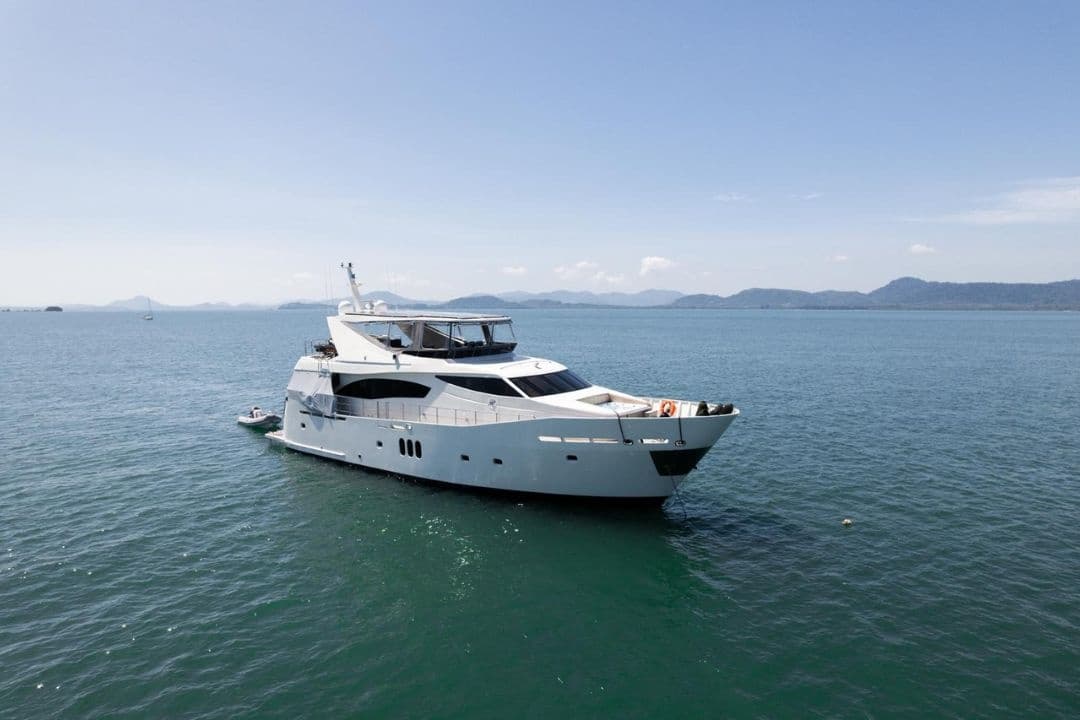 Yacht Image