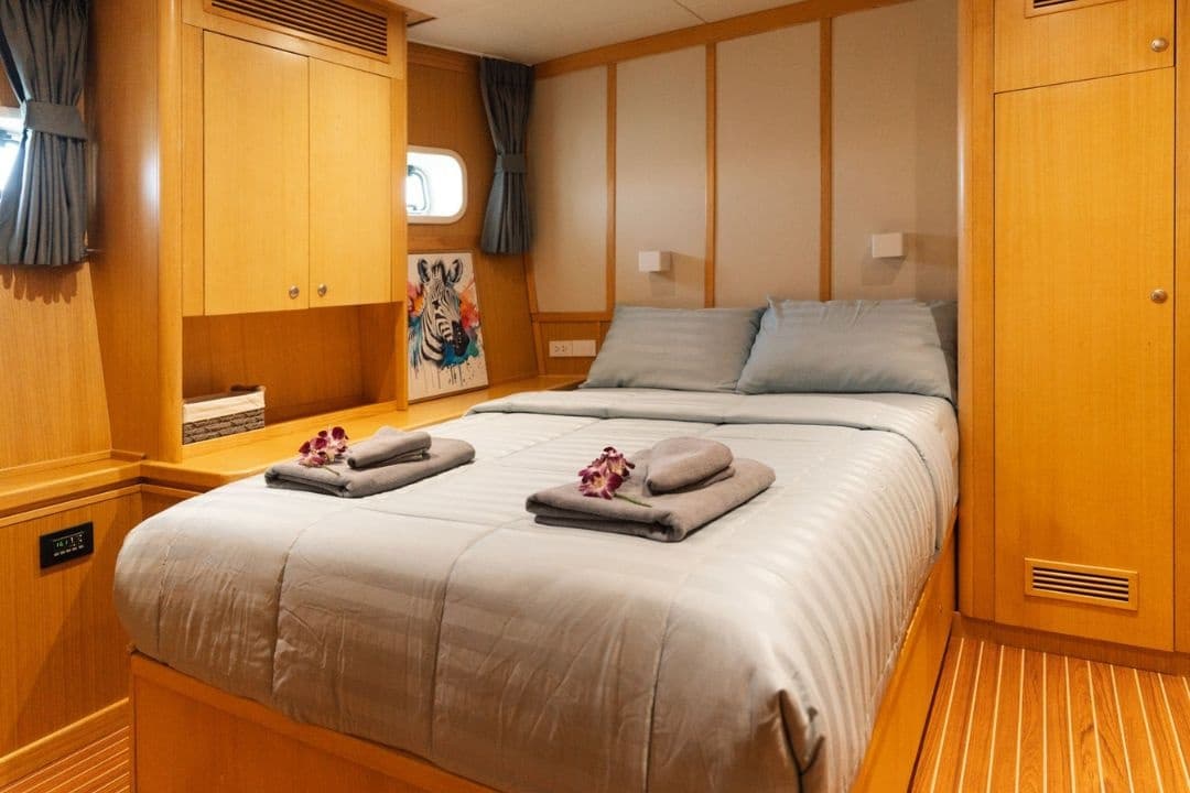 Yacht Image