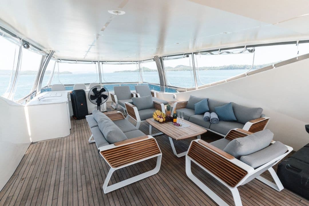 Yacht Image