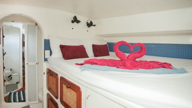 Yacht Image