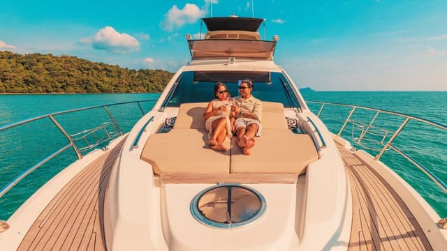 Yacht Image
