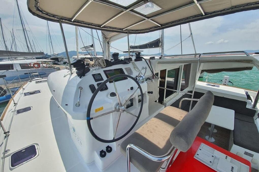 Yacht Image