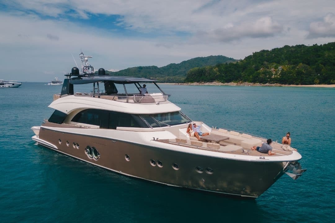 Yacht Image