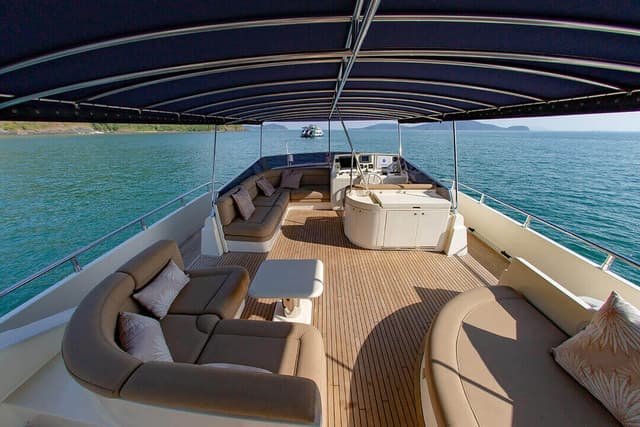 Yacht Image