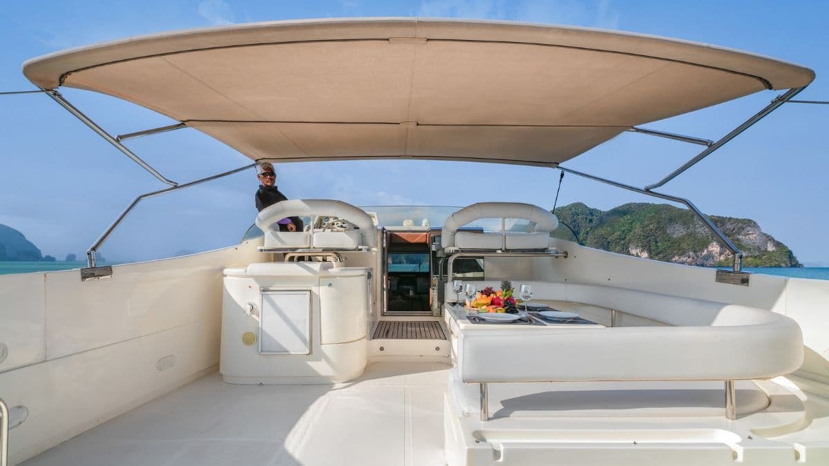 Yacht Image