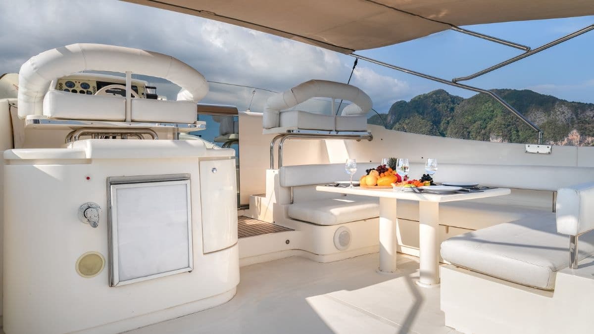 Yacht Image