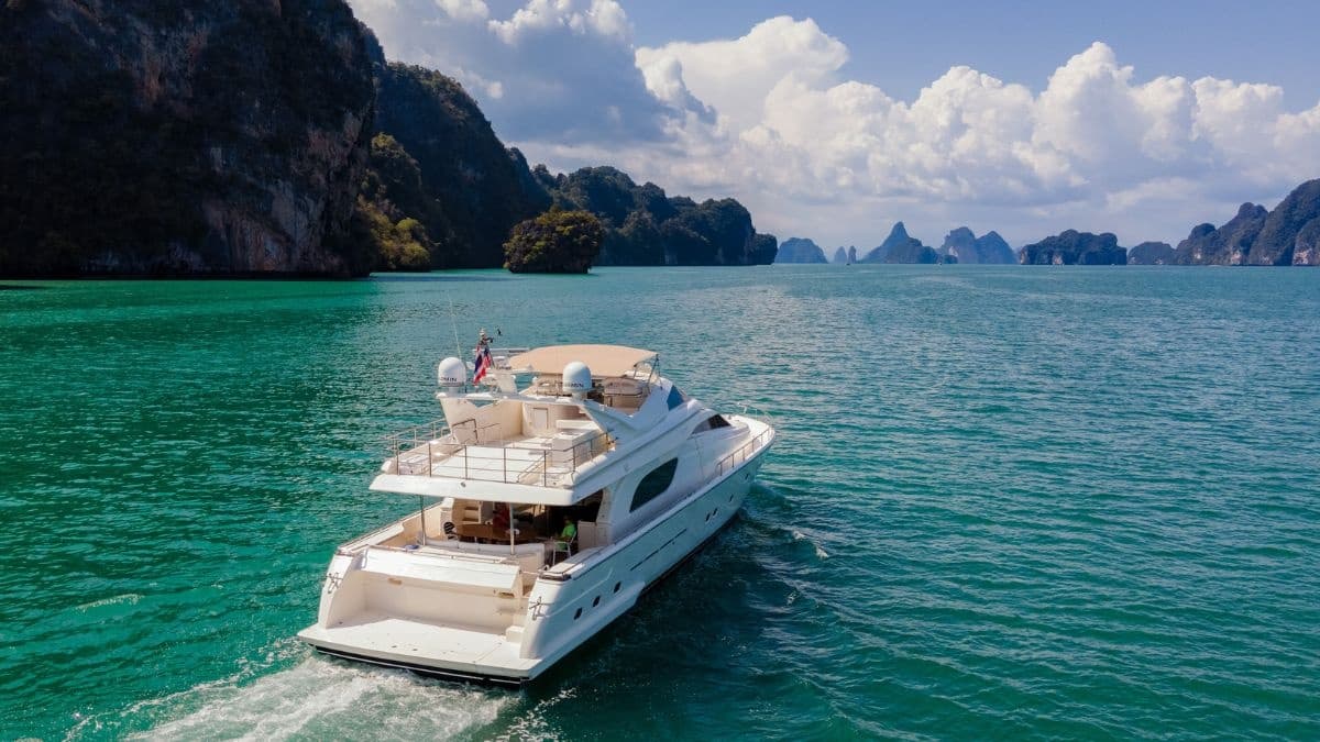 Yacht Image