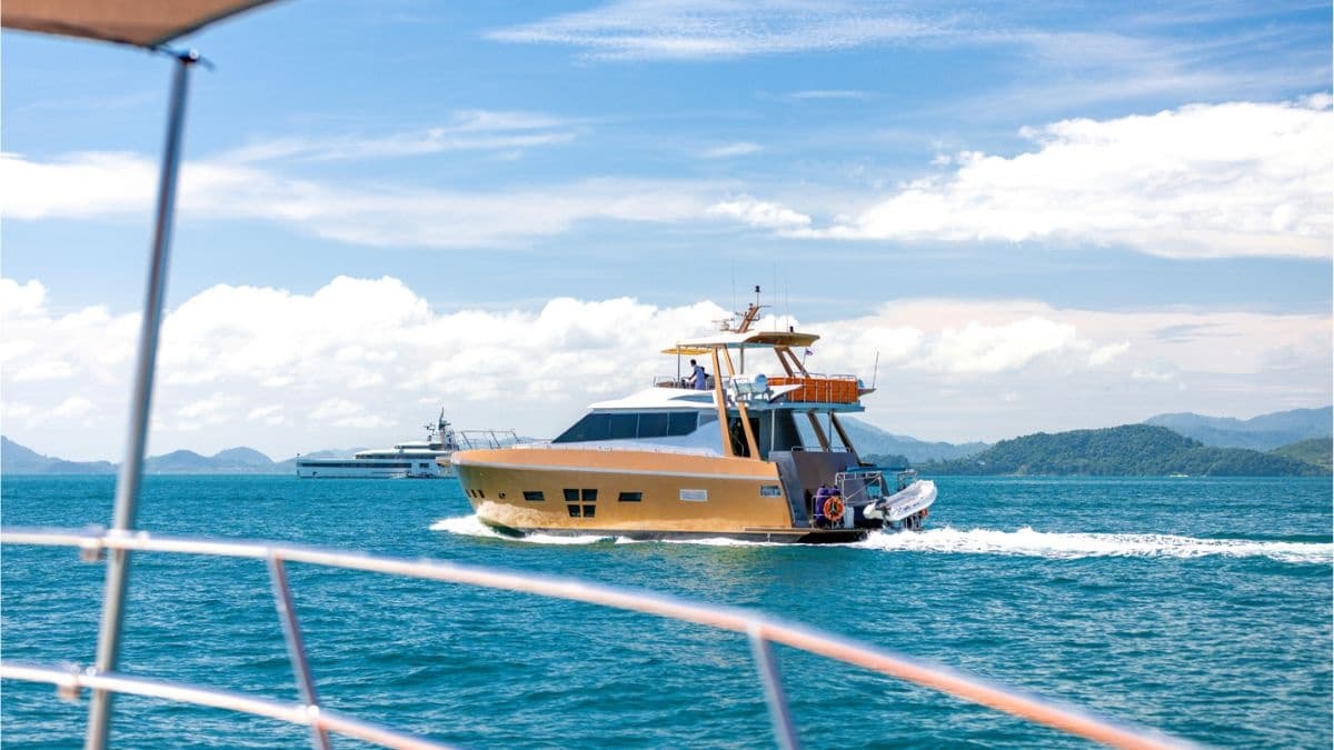 Yacht Image