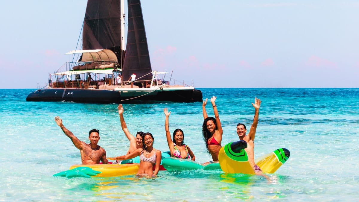 Yacht Image