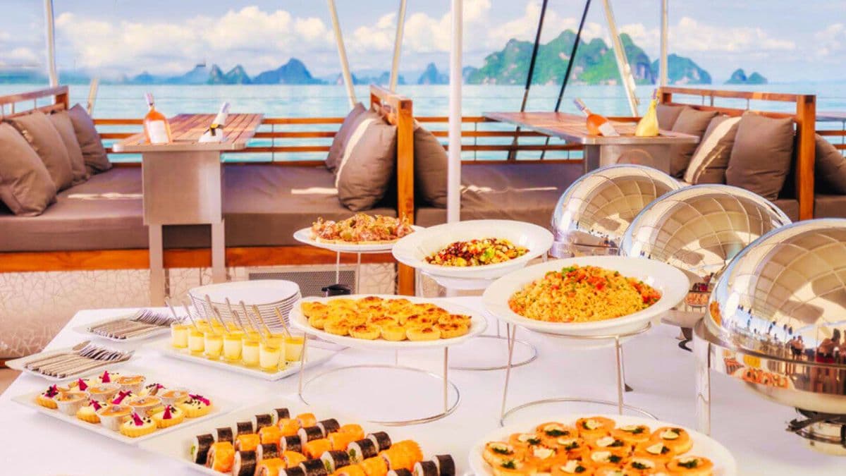 Yacht Image