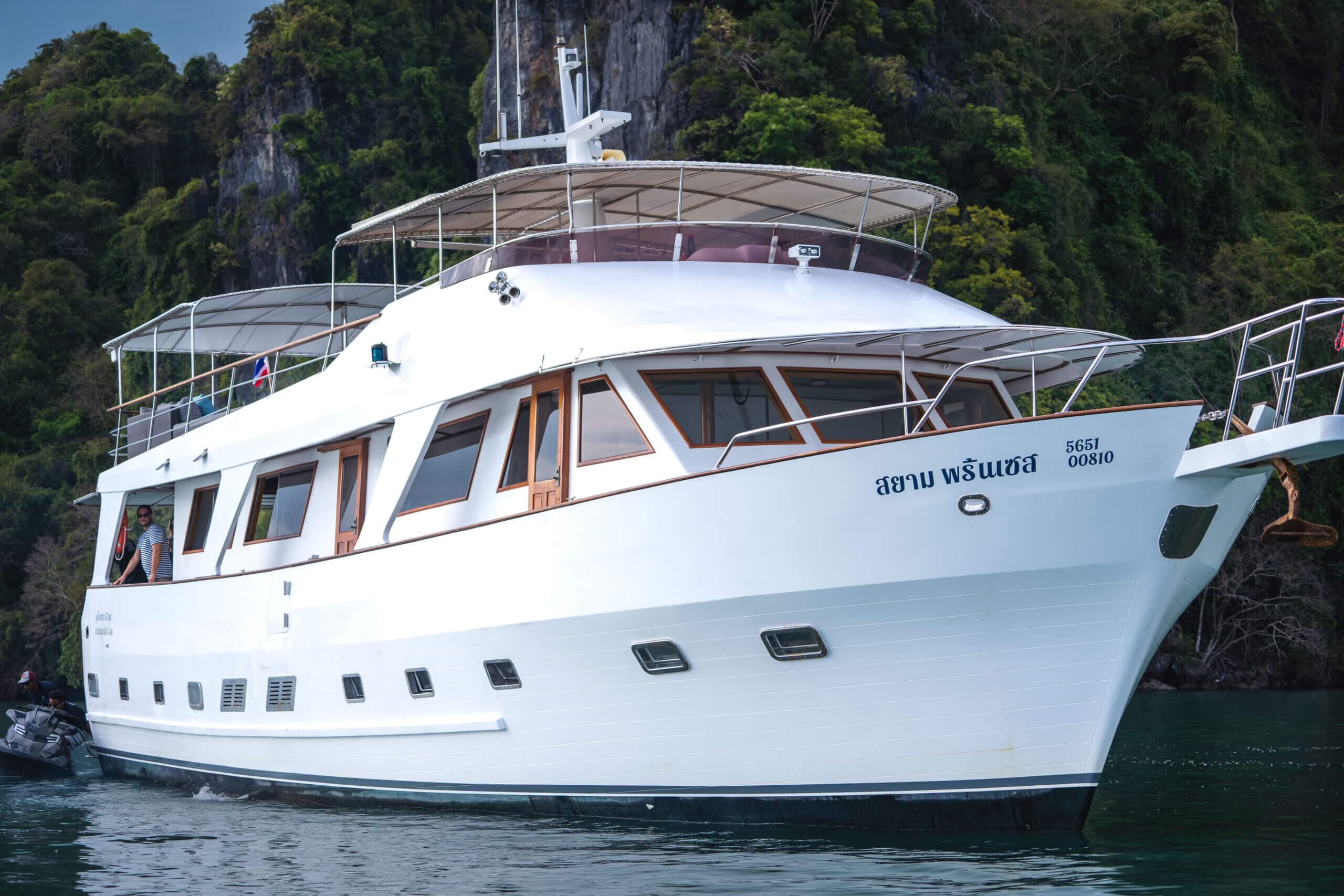 Yacht Image