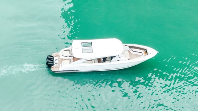 Yacht Image