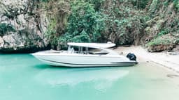 Yacht Image