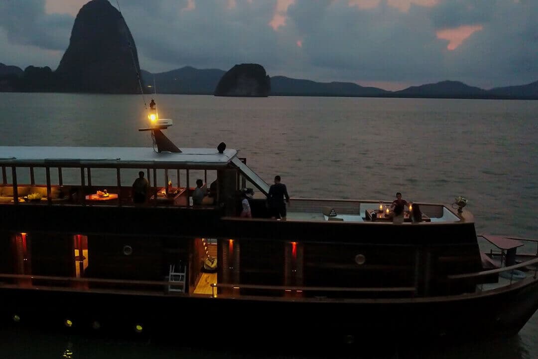 Yacht Image