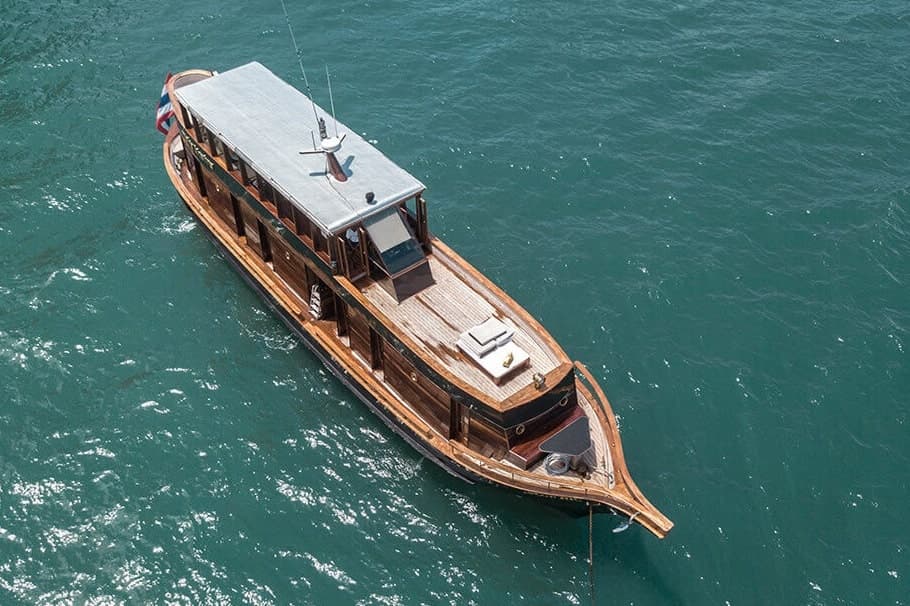 Yacht Image
