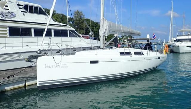 Yacht Image